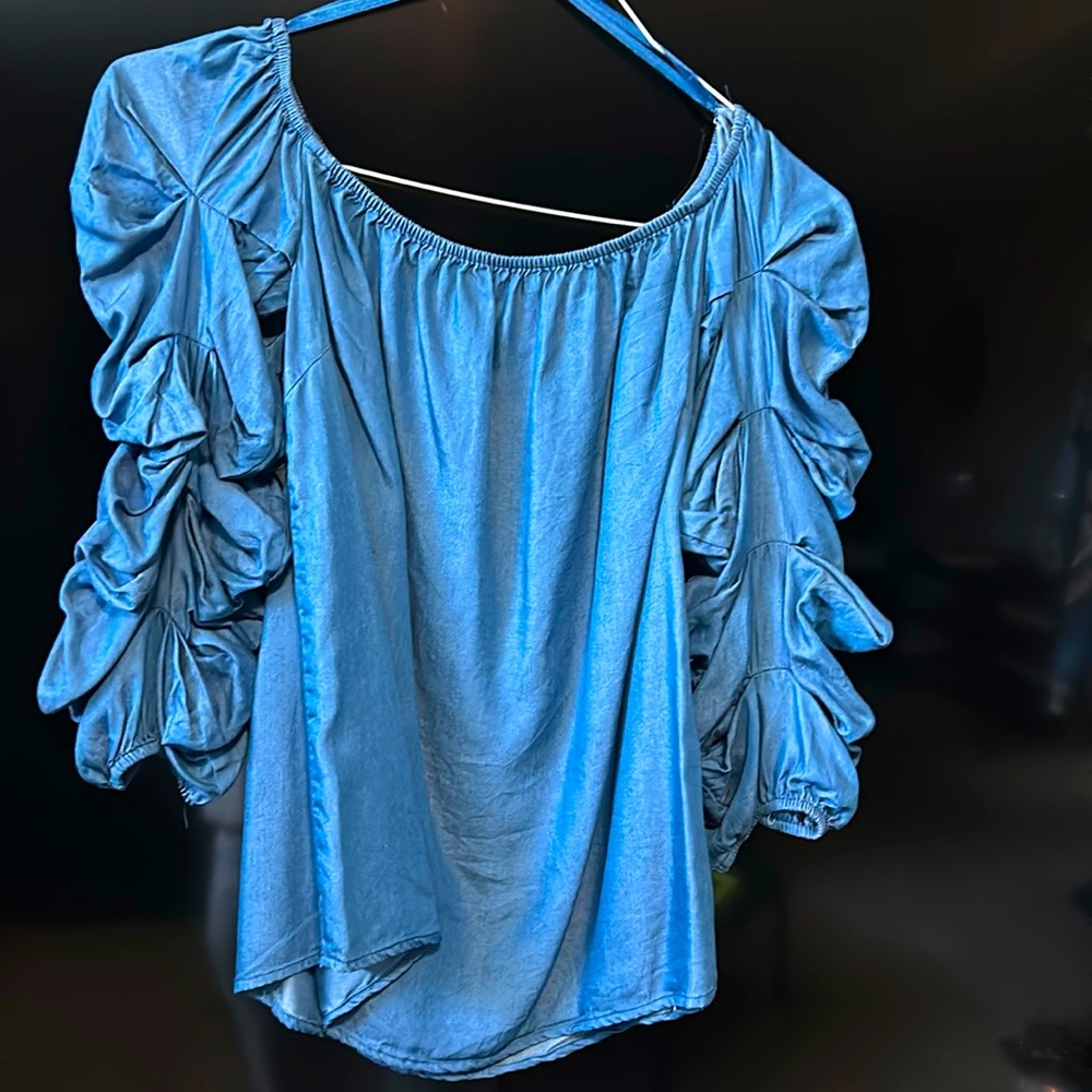 Jean top with touched sleeves, size small